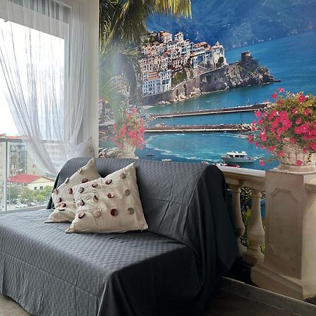 Apartamento Il Gabbiano Savona "Luxury House" - Wifi, Parking, Shopping Center Exterior foto