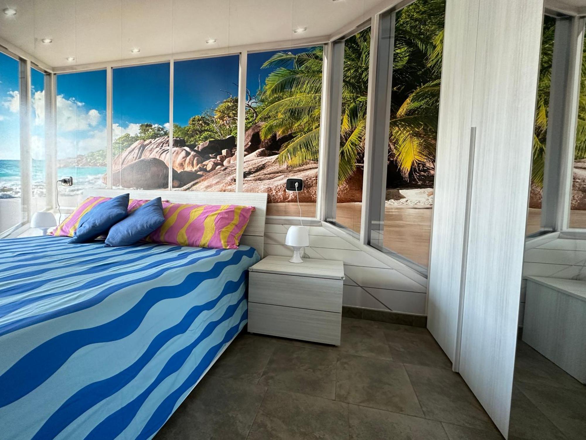 Apartamento Il Gabbiano Savona "Luxury House" - Wifi, Parking, Shopping Center Exterior foto