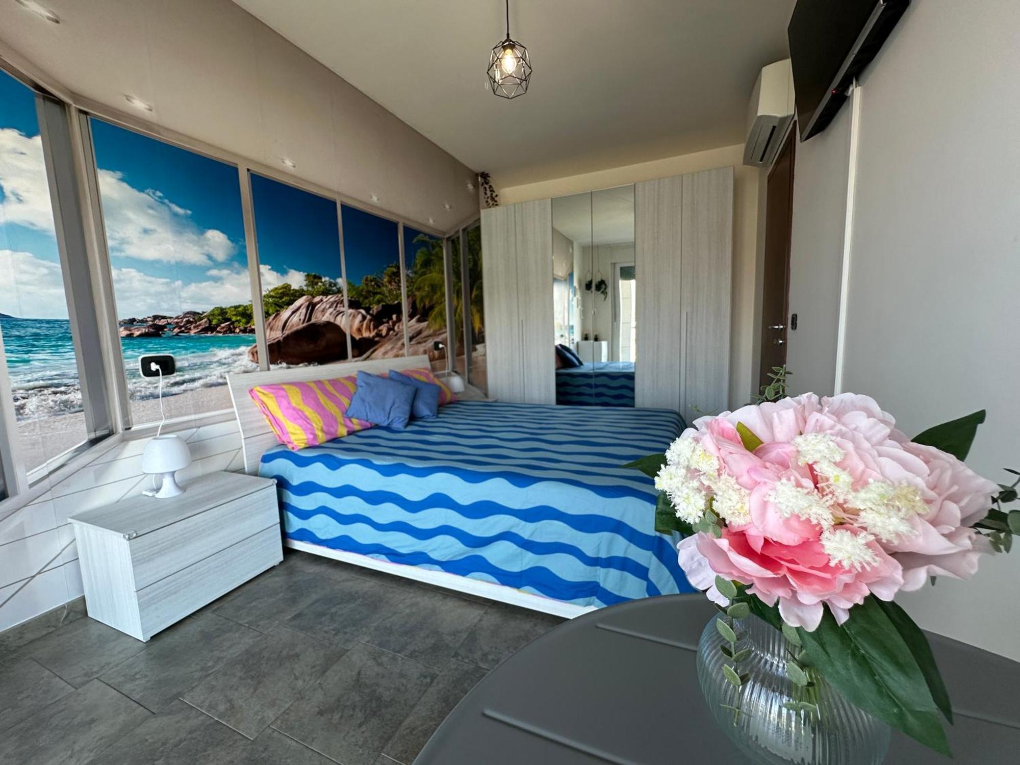 Apartamento Il Gabbiano Savona "Luxury House" - Wifi, Parking, Shopping Center Exterior foto