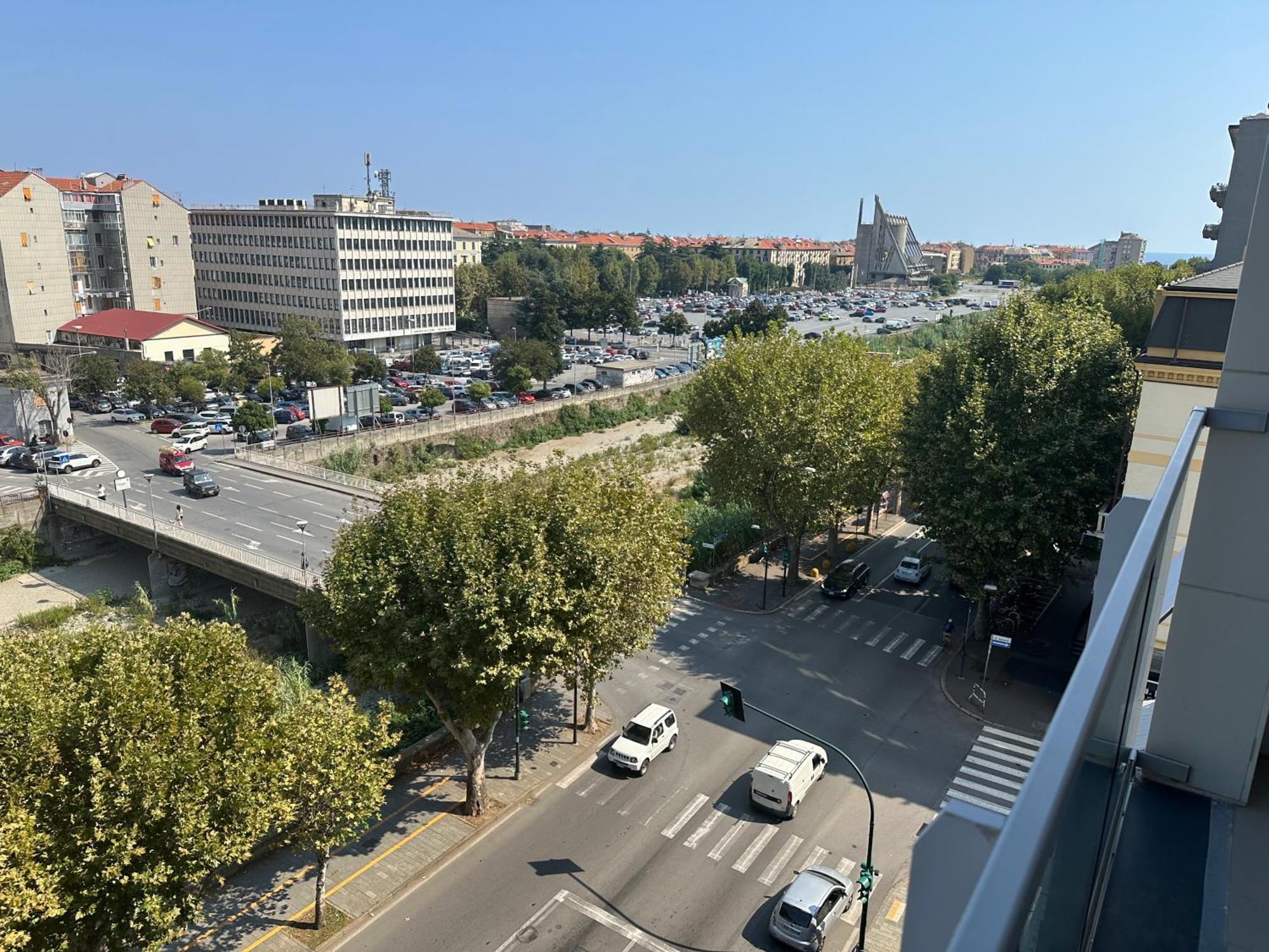Apartamento Il Gabbiano Savona "Luxury House" - Wifi, Parking, Shopping Center Exterior foto